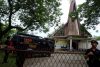 Indonesia: Priest injured in suspected church ‘terror’ attack