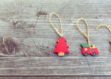 5 Christmas Gifts Every Christian Parent Can Give